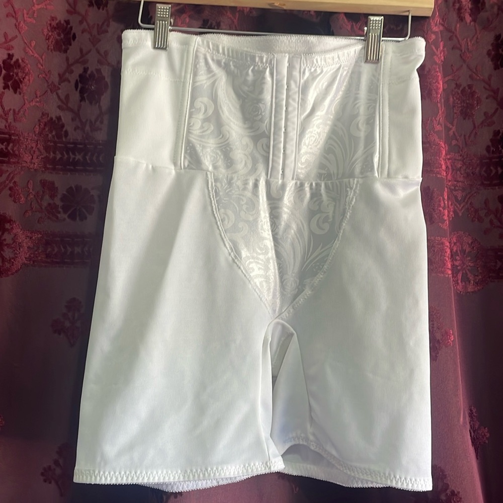 Vintage White Cupid Corseted Body Shaping High Waisted Shorts Size 2XL